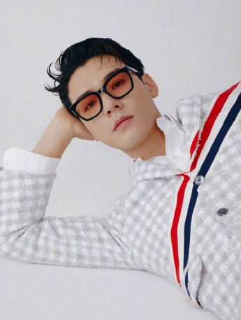 Gong Junjun fresh and handsome photo pictures