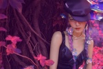 Dilireba's dreamy glamor fashion magazine photo