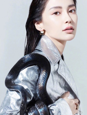 angelababy cool and charming photo mobile wallpaper