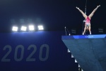 Quan Hongchan's 10-meter diving scene with extremely clear and beautiful pictures