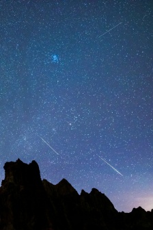 Perseid meteor shower online photos