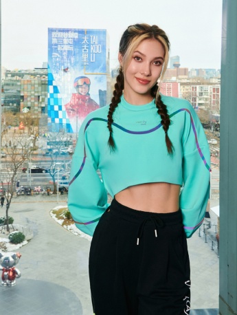 Photos of Gu Ailing's Sanlitun activities