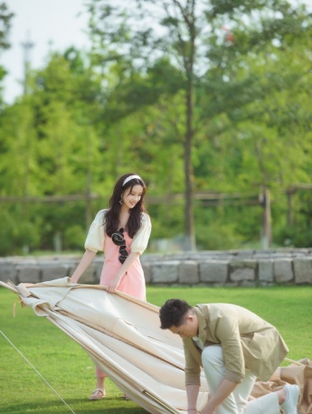 Mencius Yi Wang Houjie《Daughters' Love 4》Still Pictures of the Third Issue