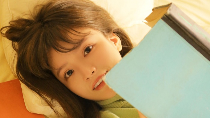 清新可愛美女壁紙圖片