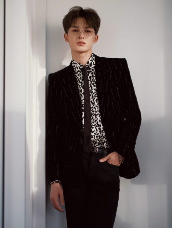 Zhu Zhengting's handsome pictures at the 2021 Style Awards