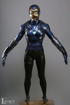 Avengers 4 armor props details revealed