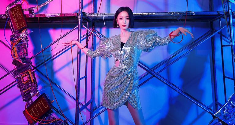 Tong Liya desktop wallpaper