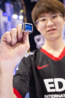 HD pictures of edgS11 winning the championship