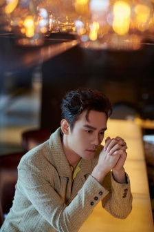 Photos of Wang Kaijun's handsome temperament