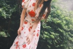 Yu Shuxin's retro sexy photo in red rose dress