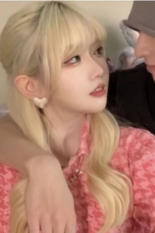 The sweet and happy love between two people born in the 90s