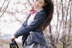 Beautiful pictures and photos of beauties in JK uniforms during the Sakura Festival
