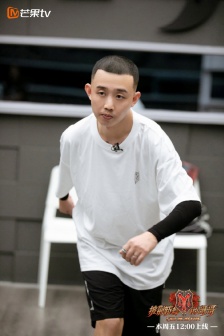 GAI周延《披荆斩棘的哥哥》第四期剧照图片