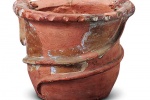 Pictures of cultural relics of red pottery laminated snake pattern jars