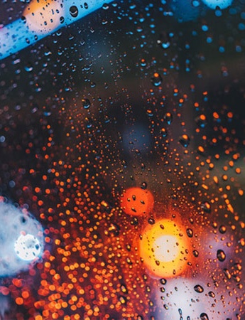 下雨天傷感素材圖片