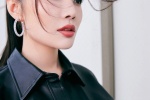 Xu Dongdong's cool and sexy photo pictures in black leather clothes