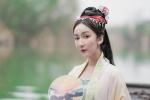 娄艺潇古风汉服唯美写真