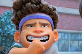 青春变形记泰勒电脑壁纸