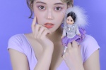 圆润性感美女妩媚诱惑写真