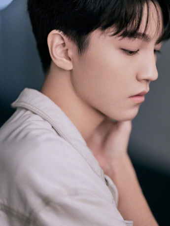 王俊凱手機壁紙圖片