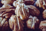 Croissant material picture desktop wallpaper