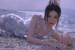 Xu Lu's dreamy and sexy seaside photo pictures