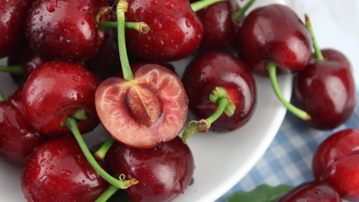 營養豐富的車厘子圖片桌麵壁紙