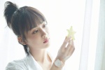 Beauty star Yang Zi sweet photo pictures desktop wallpaper