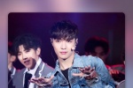 Handsome star Zhang Yixing mobile wallpaper