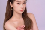 Yu Shuxin's sweet and sexy photo in pink princess dress