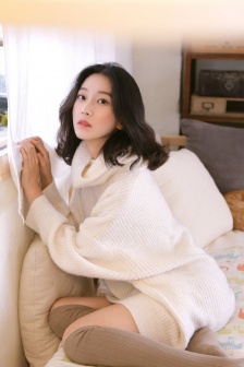 性感成熟美女小姐姐丝袜美腿写真