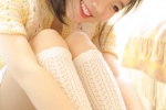 酒窩美女白絲美腿性感寫真