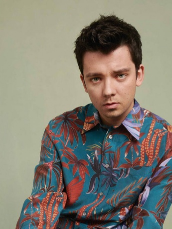 性爱自修室第3季主卡司最新杂志写真