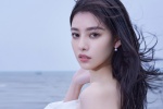 Beauty Zhang Yishang sexy photo desktop wallpaper