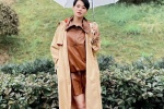 Myolie Wu sexy pictures with short hair and short skirt