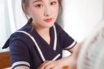 Photos of cute school beauty Nezha wearing navy uniform