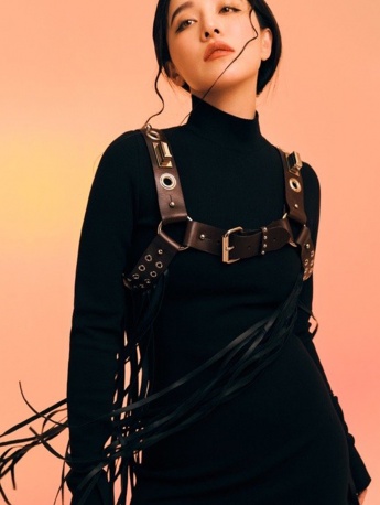 Kan Qingzi's dark light and shadow photo mobile wallpaper pictures