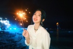 孟美岐1015生日写真照图片