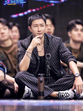 Han Geng《This is Street Dance 4》semi-final stills pictures