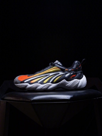 李寧蝴蝶系列細部圖展示