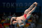 Xie Siyu wins gold in men's singles 3m springboard