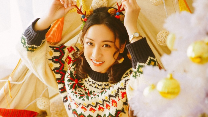 麋鹿少女聖誕寫真圖片桌麵壁紙