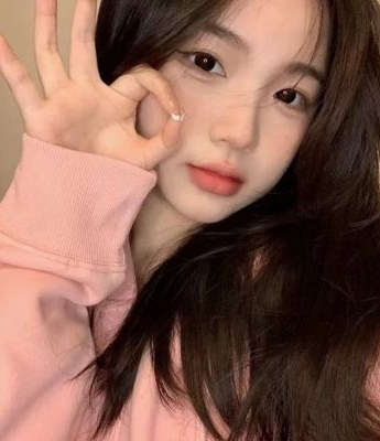 High-quality and good-looking couple avatars