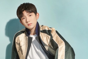 王源帥氣寫真圖片桌麵壁紙