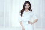 Angelababy elegant temperament photo desktop wallpaper