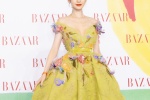 Angelababy sexy photo in yellow and green carved dress