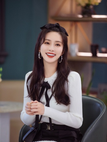 Meng Ziyi《Daughters' Love 4》First Issue Stills Pictures