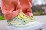 Vans green daisy on feet pictures