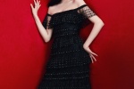 Guan Xiaotong sexy photo pictures in floating gauze off-shoulder dress