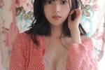 丰满美女性感吊带诱惑写真